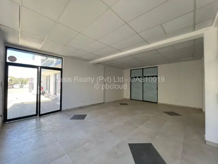 Commercial Property to Rent in Avenues
