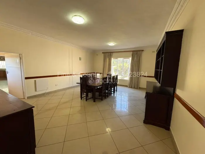 9 Bedroom House to Rent in Borrowdale
