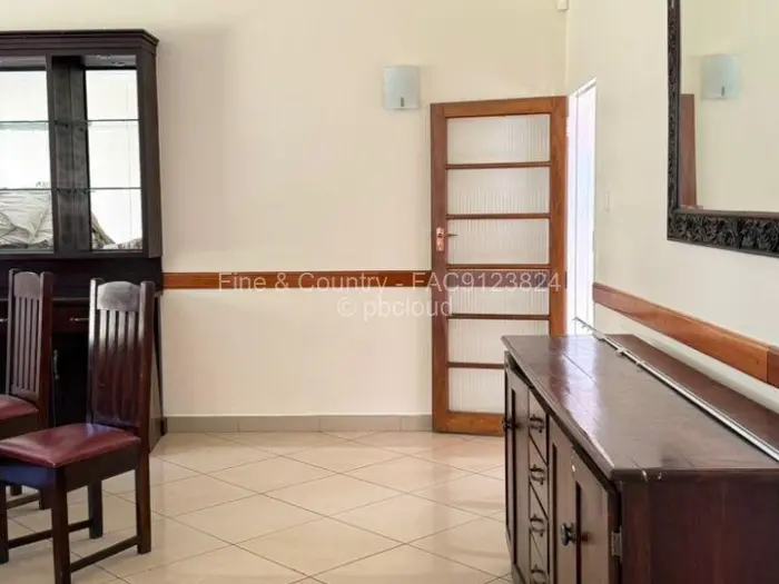 9 Bedroom House to Rent in Borrowdale