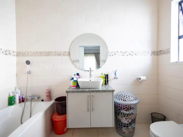 Townhouse/Cluster for Sale in Greendale, Harare