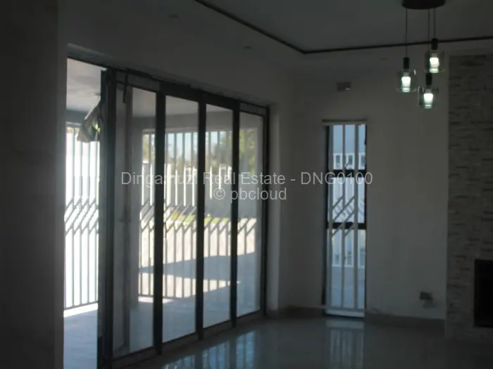 Townhouse/Complex/Cluster to Rent in Highlands