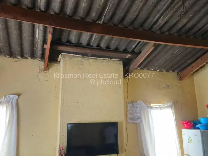 4 Bedroom House for Sale in Chitungwiza, Chitungwiza