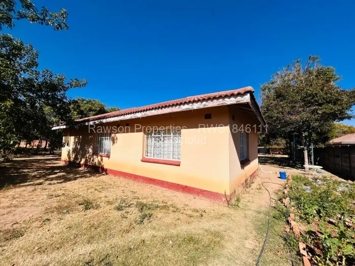 4 Bedroom House for Sale in Greendale North, Harare