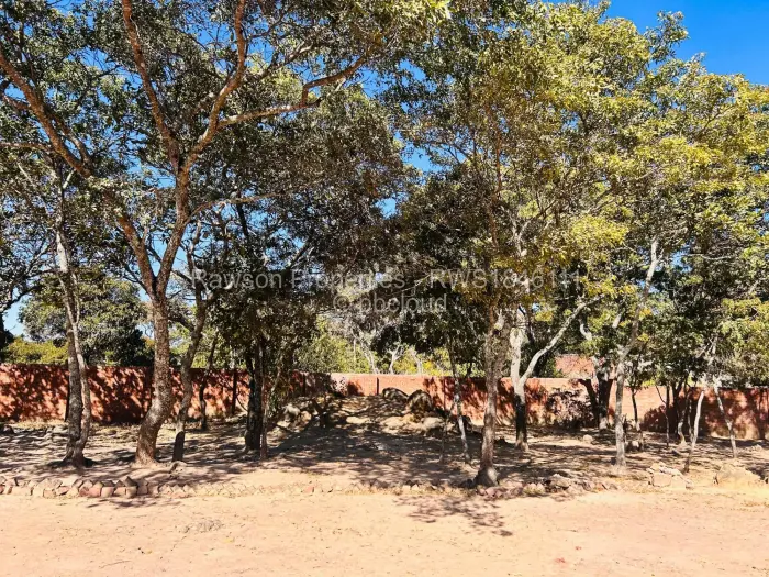4 Bedroom House for Sale in Greendale North, Harare