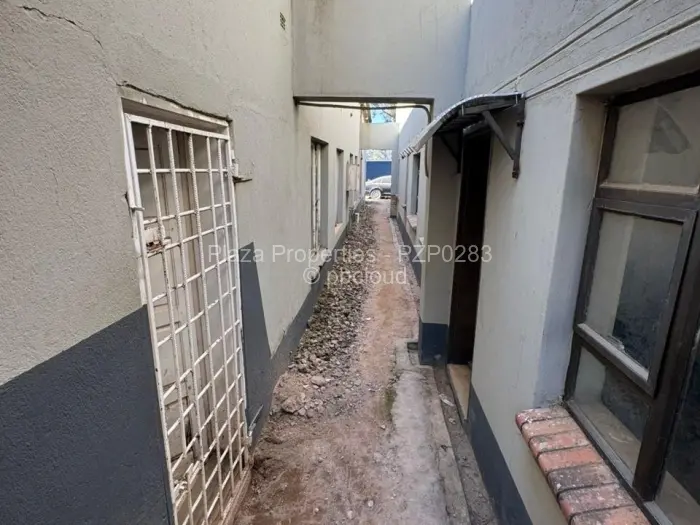 Warehouse/Industrial for Sale in Goromonzi, Goromonzi