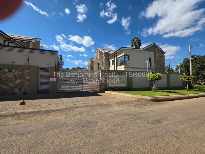 Flat/Apartment to Rent in Avondale West