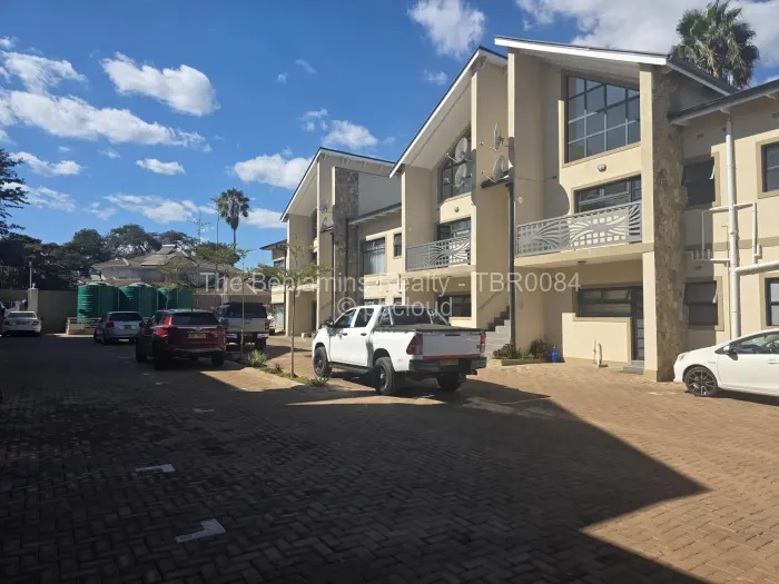 Flat/Apartment to Rent in Avondale West