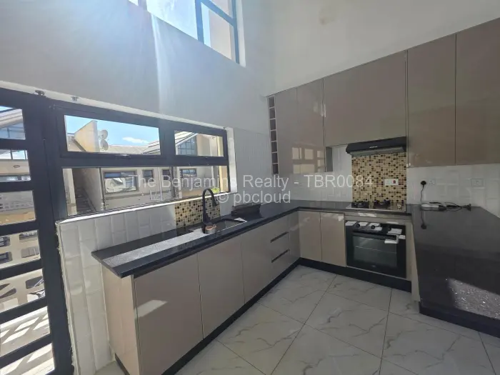 Flat/Apartment to Rent in Avondale West