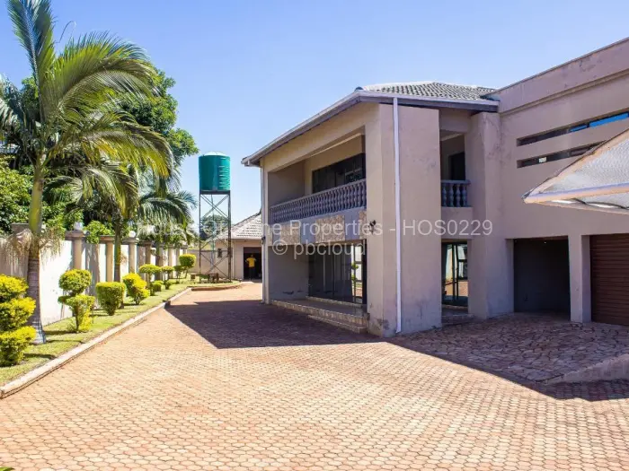 5 Bedroom House for Sale in Shawasha Hills, Harare