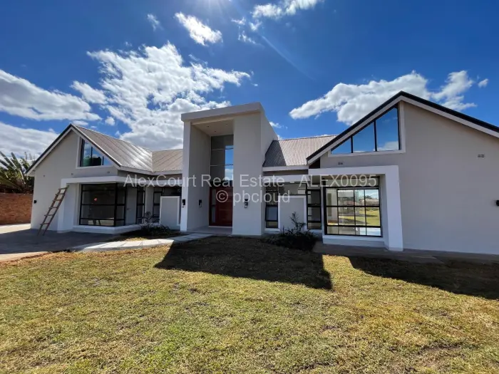 5 Bedroom House for Sale in Mount Pleasant Heights, Harare