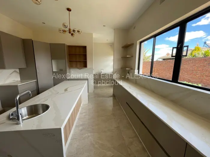 5 Bedroom House for Sale in Mount Pleasant Heights, Harare