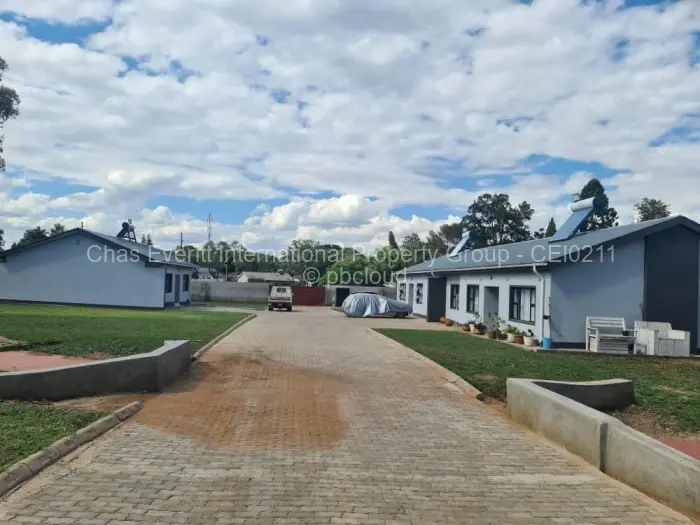 Townhouse/Cluster for Sale in Hillside Byo, Bulawayo