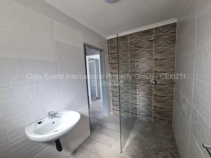 Townhouse/Cluster for Sale in Hillside Byo, Bulawayo