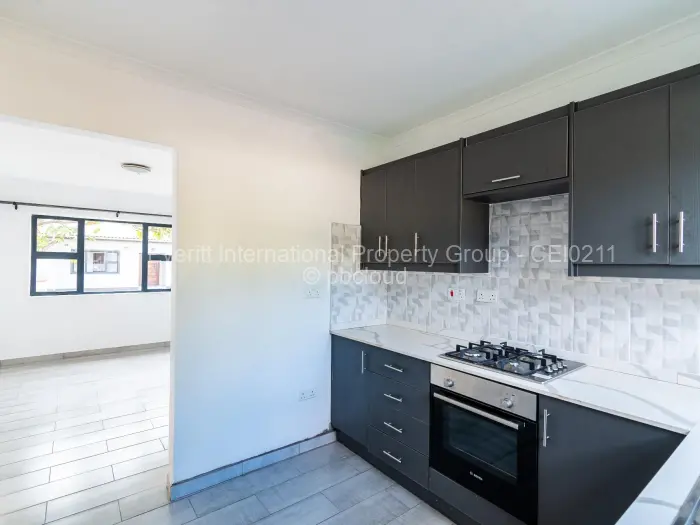 Townhouse/Cluster for Sale in Hillside Byo, Bulawayo