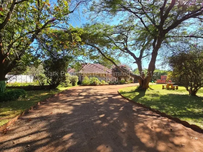 3 Bedroom House for Sale in Mount Pleasant, Harare