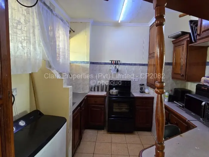 Flat/Apartment for Sale in Avenues, Harare