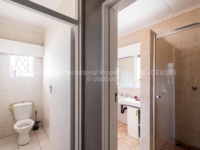 2 Bedroom House for Sale in Morningside Byo, Bulawayo