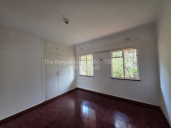 Commercial Property to Rent in Alexandra Park