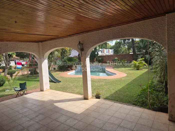 Commercial Property to Rent in Alexandra Park