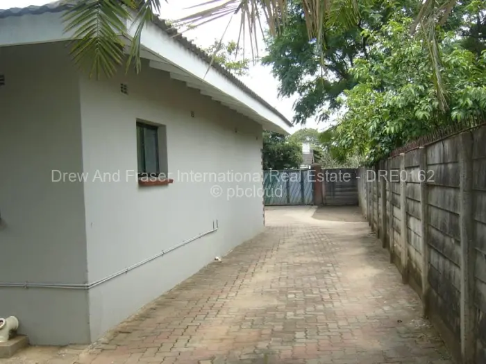 3 Bedroom House to Rent in Braeside