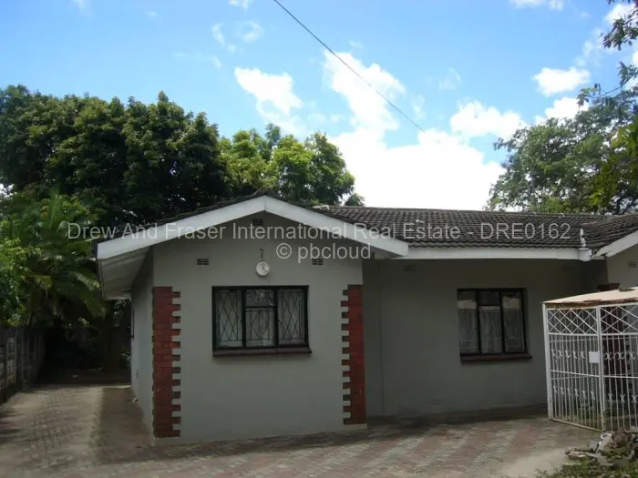 3 Bedroom House to Rent in Braeside