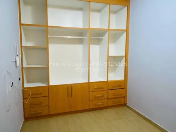 House to Rent in Brookeview