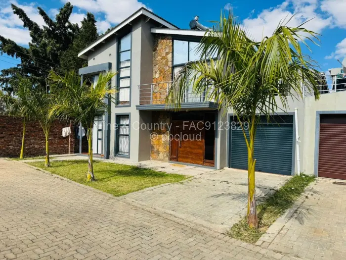 Townhouse/Cluster to Rent in Highlands, Harare