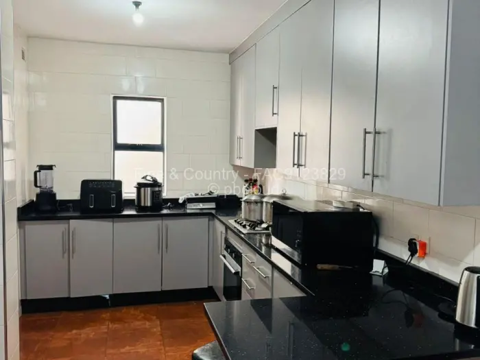 Townhouse/Cluster to Rent in Highlands, Harare