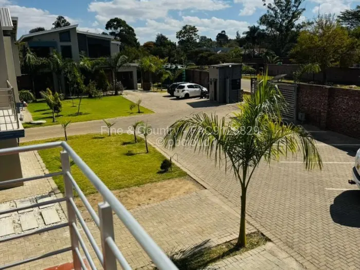 Townhouse/Cluster to Rent in Highlands, Harare
