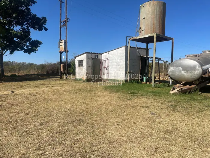 3 Bedroom House for Sale in Worringham, Bulawayo