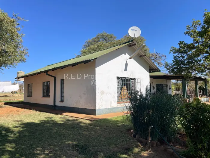 3 Bedroom House for Sale in Worringham, Bulawayo
