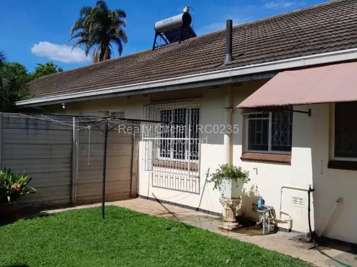 2 Bedroom Cottage/Garden Flat to Rent in Mount Pleasant
