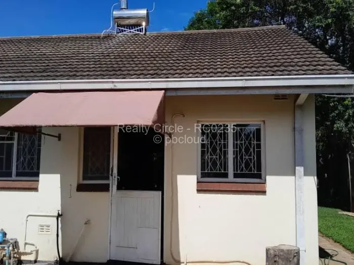 2 Bedroom Cottage/Garden Flat to Rent in Mount Pleasant