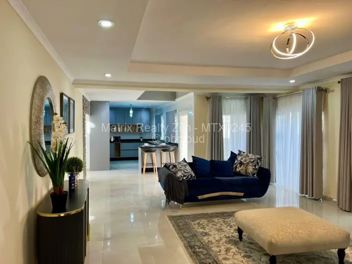 Townhouse/Complex/Cluster for Sale in Strathaven, Harare