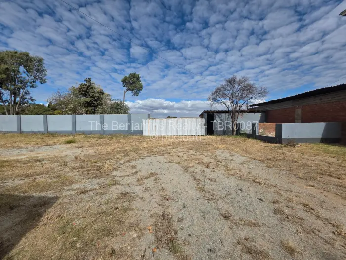 Commercial Property to Rent in Msasa