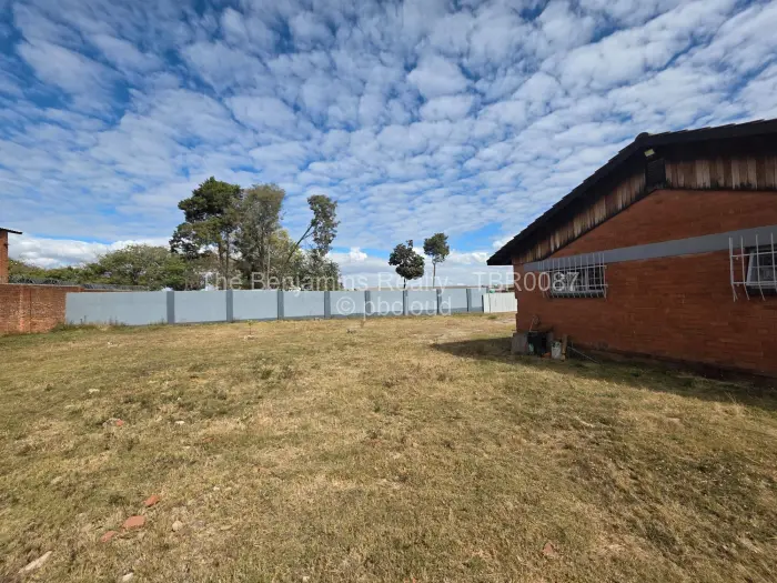 Commercial Property to Rent in Msasa