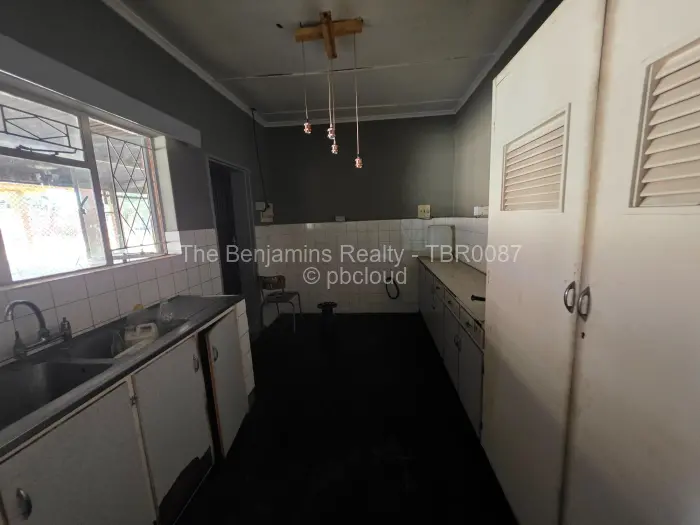 Commercial Property to Rent in Msasa