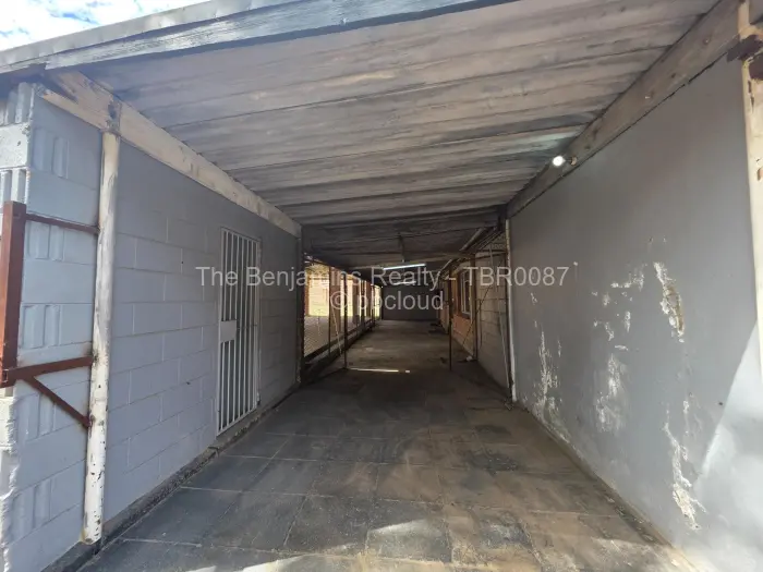 Commercial Property to Rent in Msasa