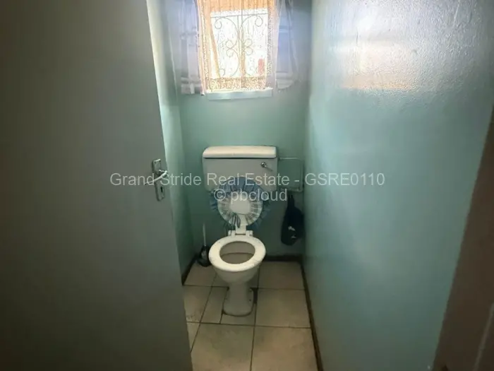 4 Bedroom House for Sale in Braeside, Harare