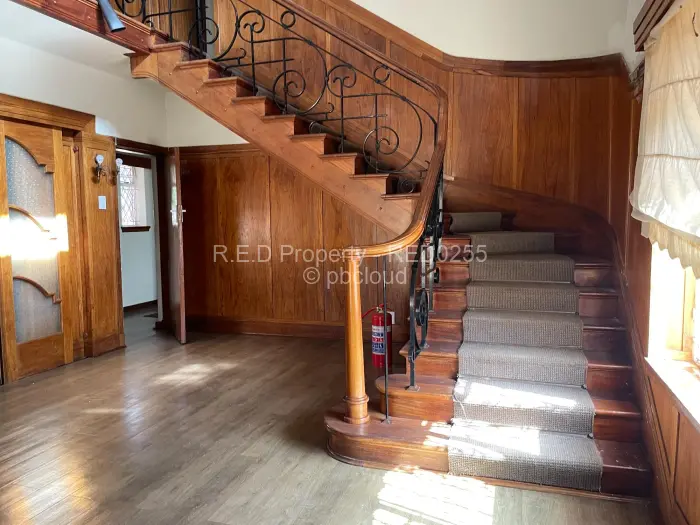 3 Bedroom House for Sale in Suburbs, Bulawayo