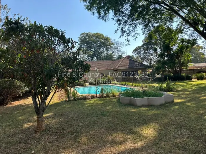 3 Bedroom House to Rent in Mount Pleasant
