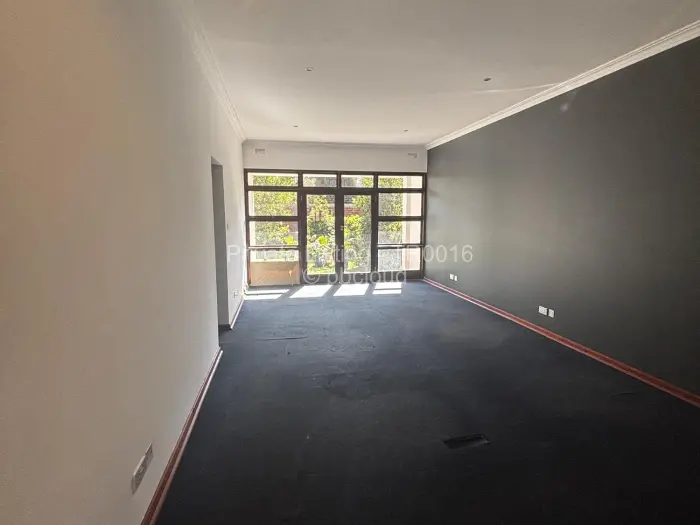 Commercial Property to Rent in Borrowdale