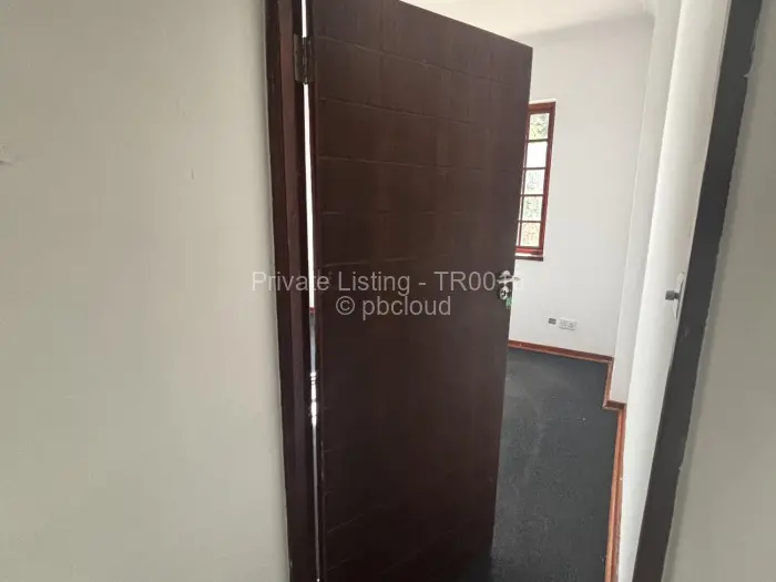 Commercial Property to Rent in Borrowdale