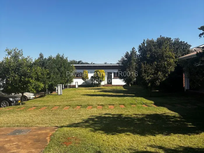Commercial Property to Rent in Borrowdale