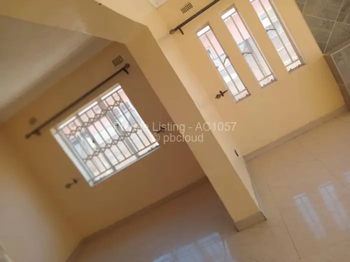 6 Bedroom House for Sale in Gletwin Park, Harare