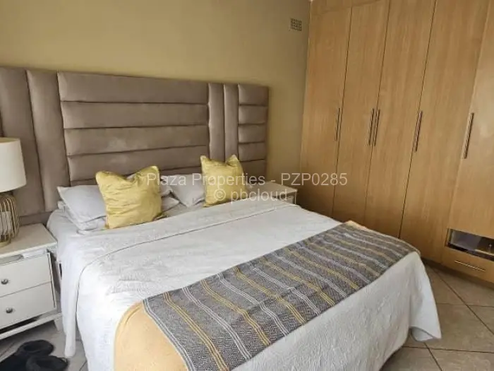 Townhouse/Complex/Cluster for Sale in Waterfalls, Harare