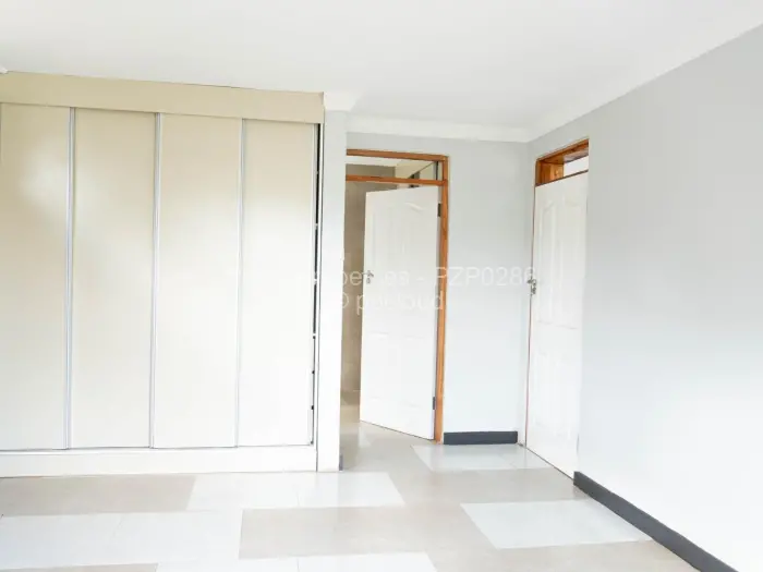 Townhouse/Cluster for Sale in Greendale, Harare