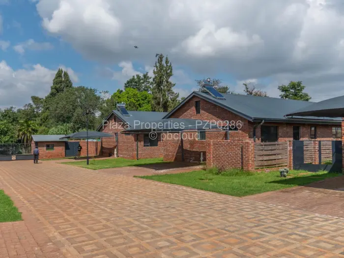 Townhouse/Cluster for Sale in Greendale, Harare