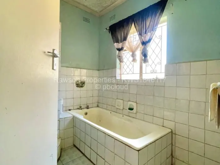5 Bedroom House for Sale in Marlborough, Harare