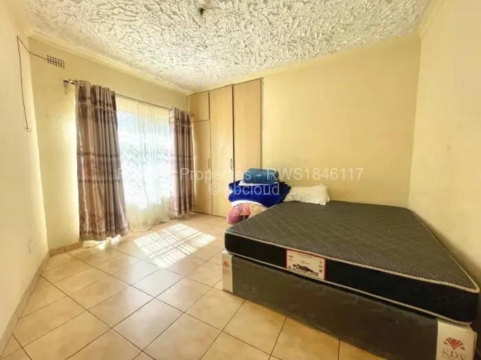 5 Bedroom House for Sale in Marlborough, Harare